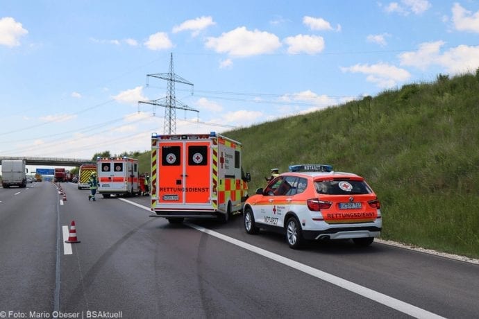 Unfall A8 Burgau-Guenzburg bei Deffingen 19052020 14