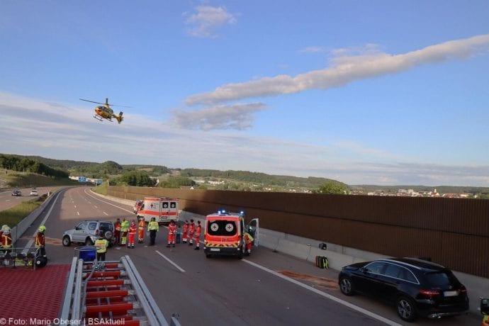 Unfall A8 Burgau-Zusmarshausen 24052020 10