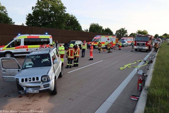 Unfall A8 Burgau-Zusmarshausen 24052020 16