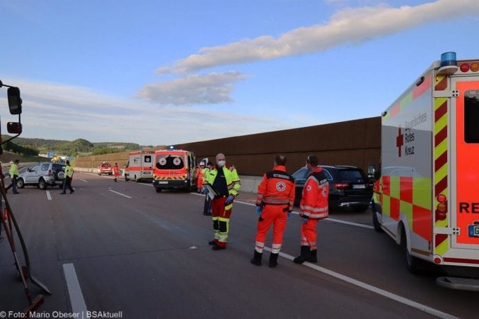 Unfall A8 Burgau-Zusmarshausen 24052020 8