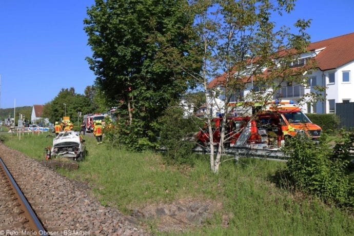 Unfall Oberelchingen Bahnübergang 19052020 6