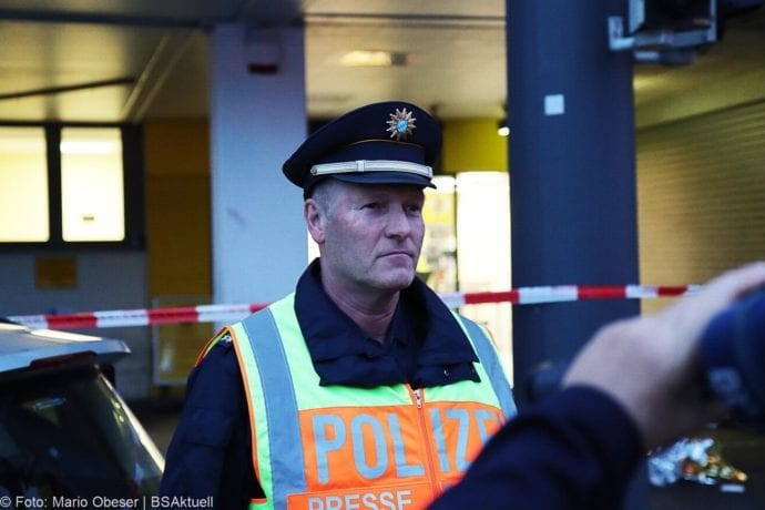 Augsburg Ladendieb Polizei angeschossen 19062020 7