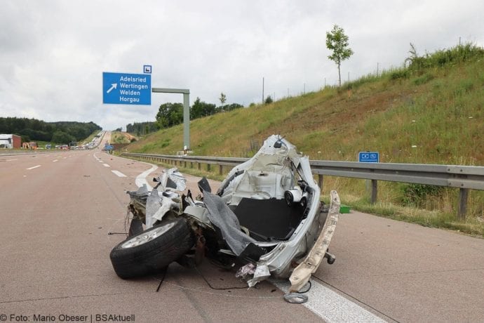 Unfall A8 Adeslried 29062020 14
