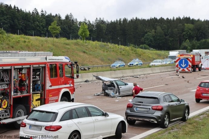 Unfall A8 Adeslried 29062020 3