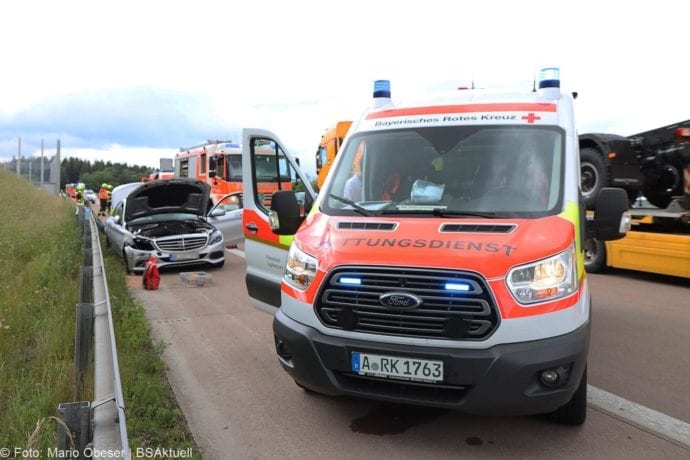 Unfall A8 Zusmarshausen-Adelsried 11062020 5