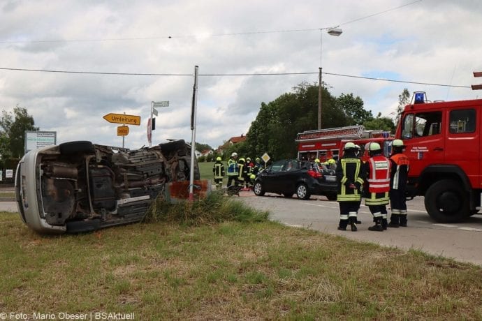 Unfall ST2025 Münsterhausen – Hagenrieder Kreuzung 05062020 11