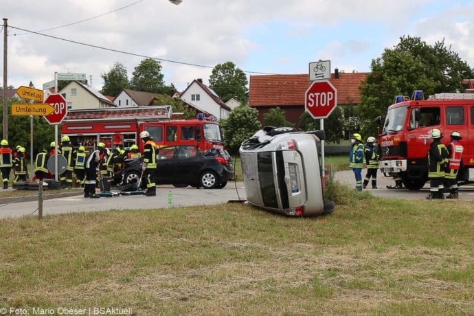 Unfall ST2025 Münsterhausen – Hagenrieder Kreuzung 05062020 12