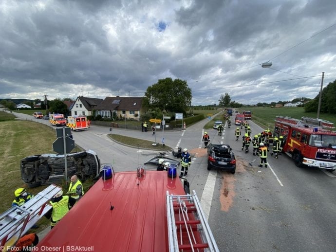 Unfall ST2025 Münsterhausen – Hagenrieder Kreuzung 05062020 18