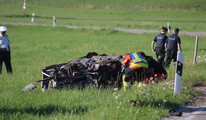Aitrag Pkw gegen Baum am 29072020