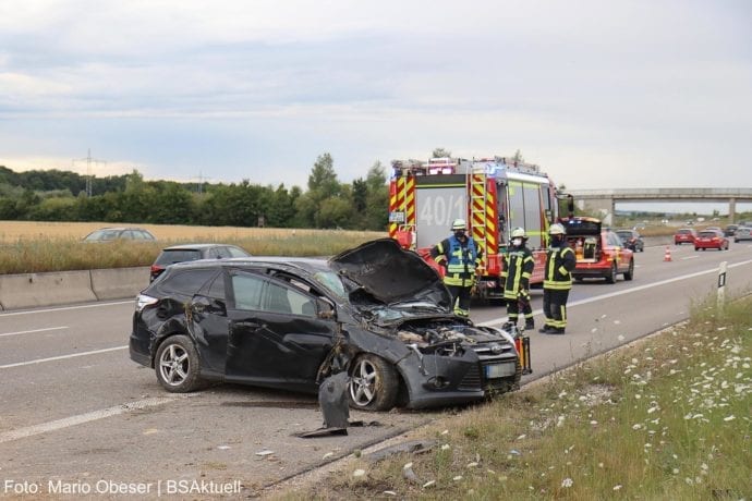 Unfall A8 Leipheim-Kreuz Ulm-Elchingen 26072020 1