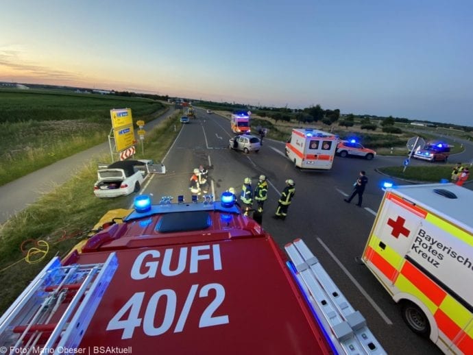 Unfall B16 Gundelfingen-Sued 12072020 2