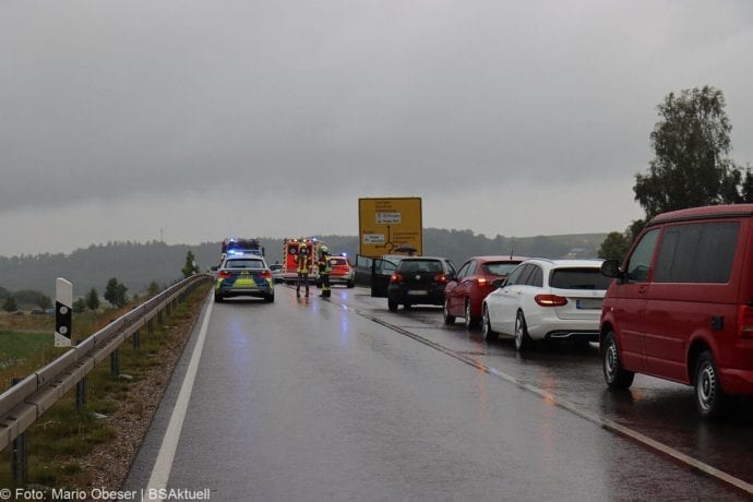 Unfall ST2025 Jettingen-Scheppach Roefingen Auffahrunfall 16072020 5