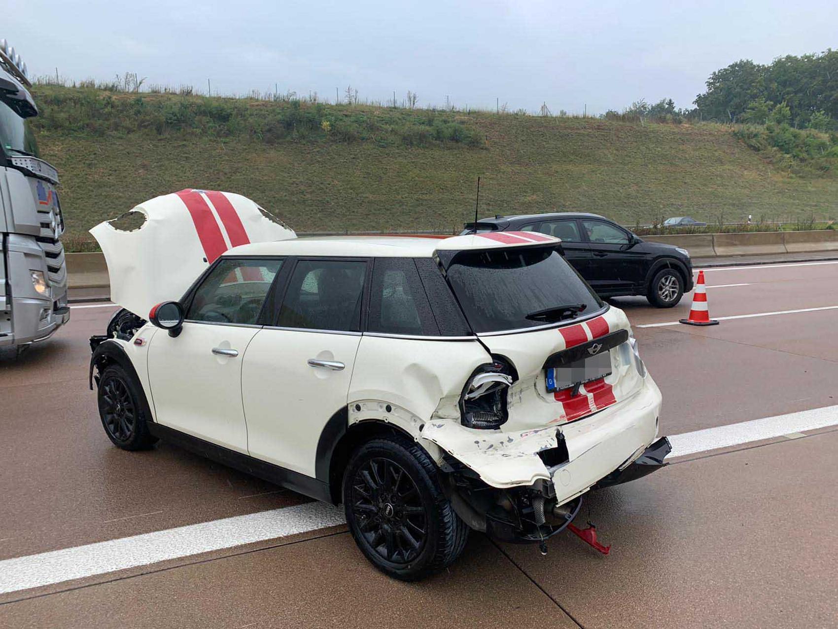 Unfall A8 Burgau 13082020 1