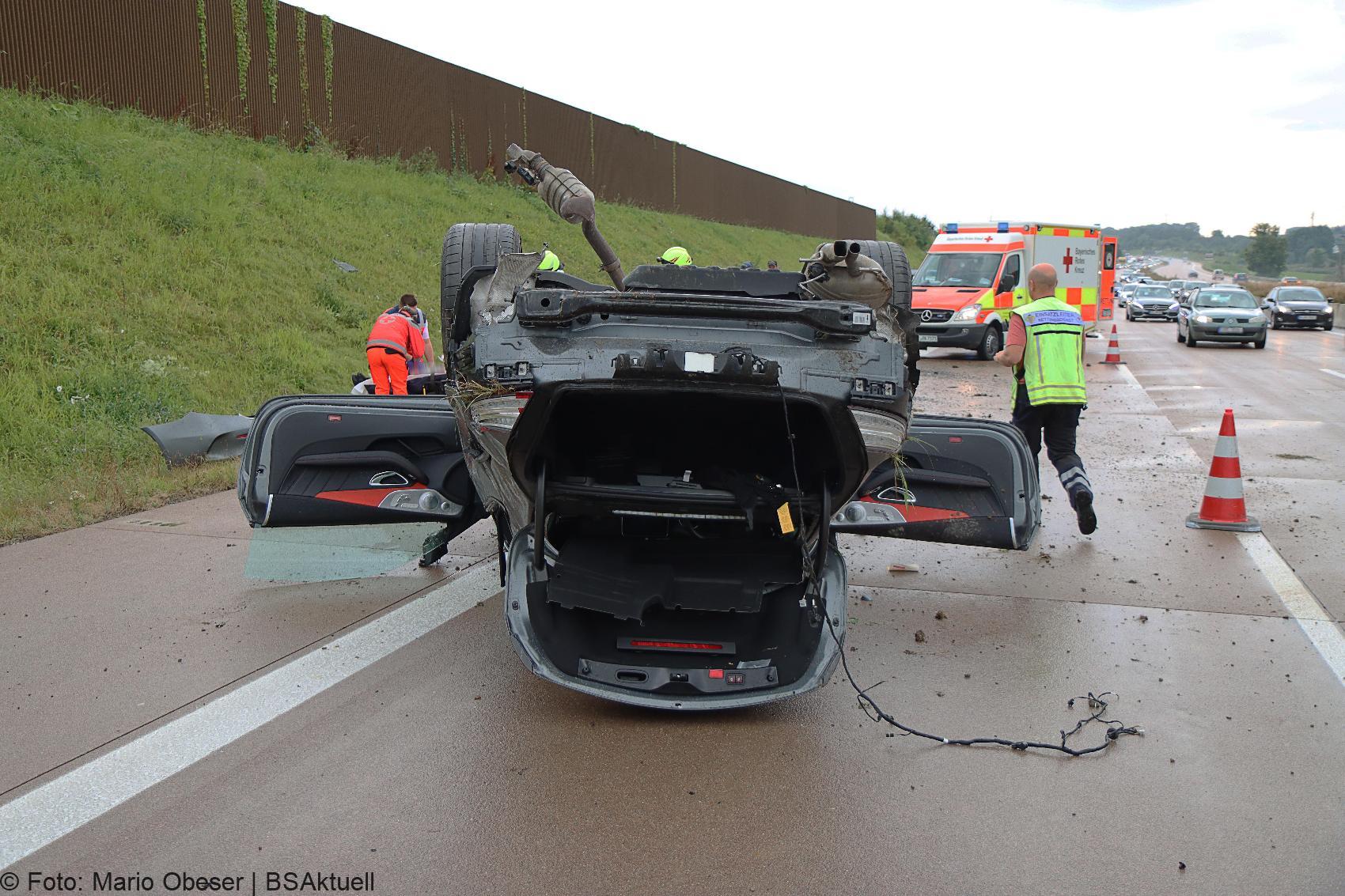 Unfall A8 Guenzburg Burgau Limbach 14082020 4