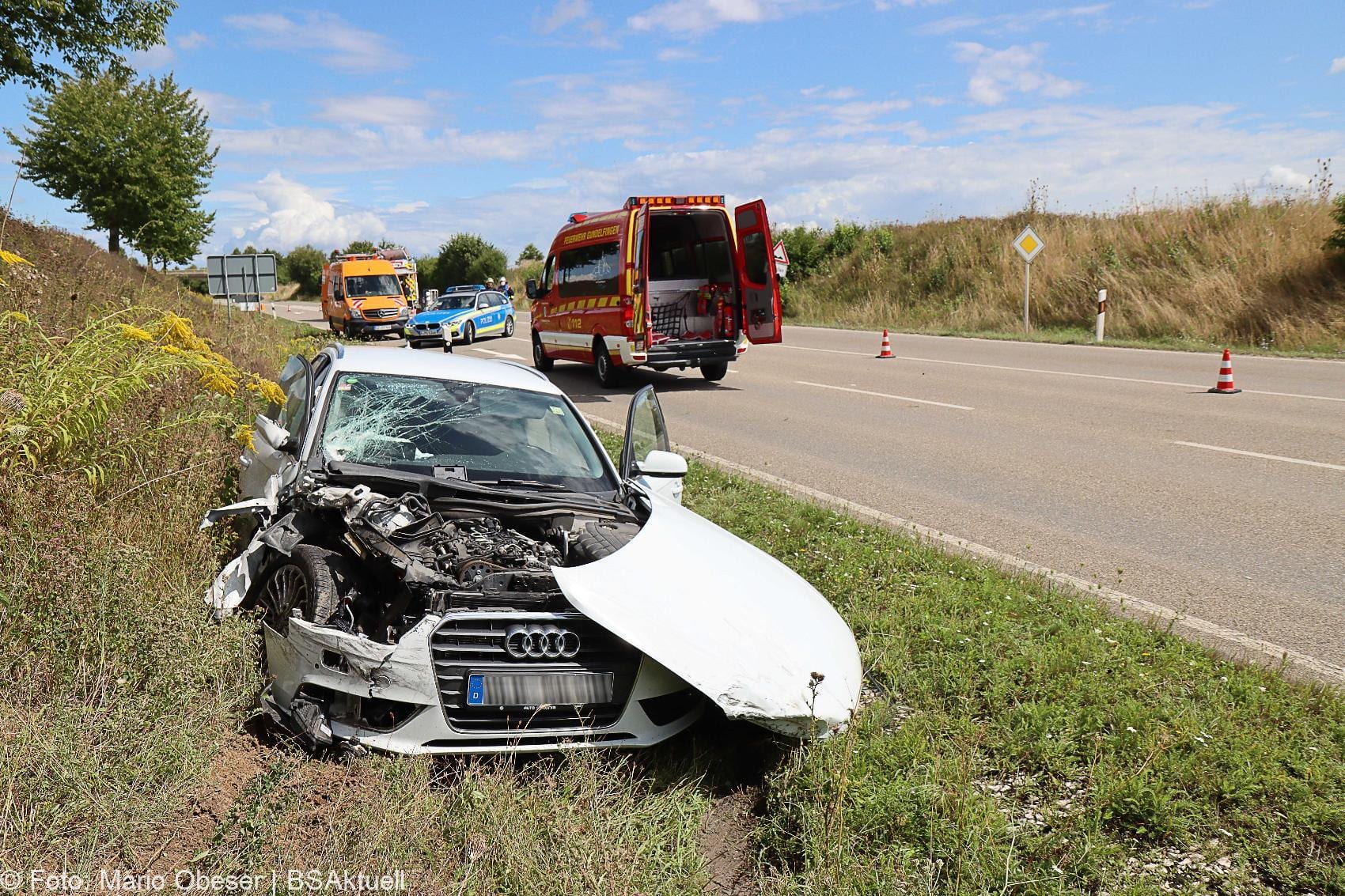 Unfall B16 Lauingen Dillingen 23082020 10