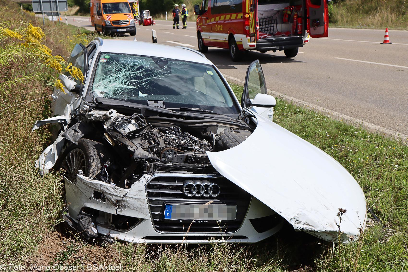 Unfall B16 Lauingen Dillingen 23082020 9