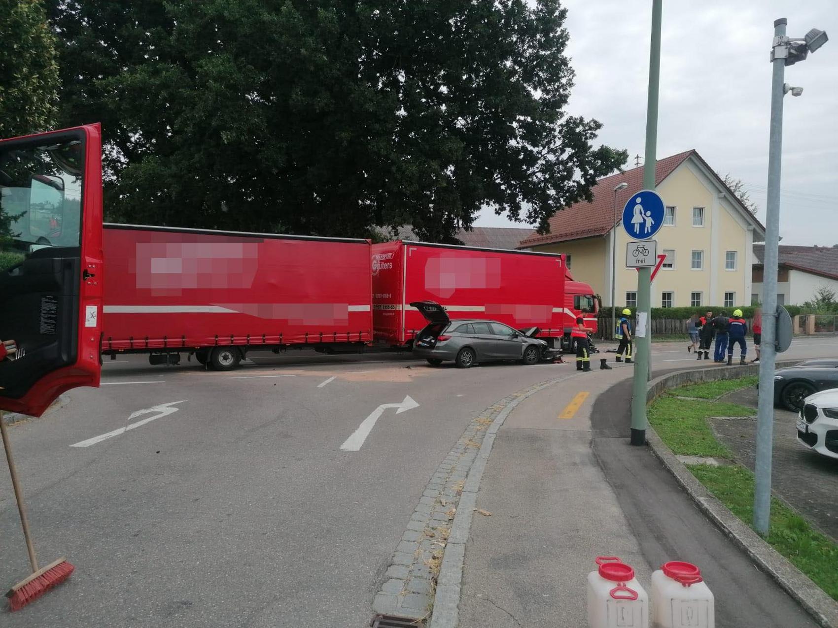 Unfall Kleinkoetz B16 14082020 3