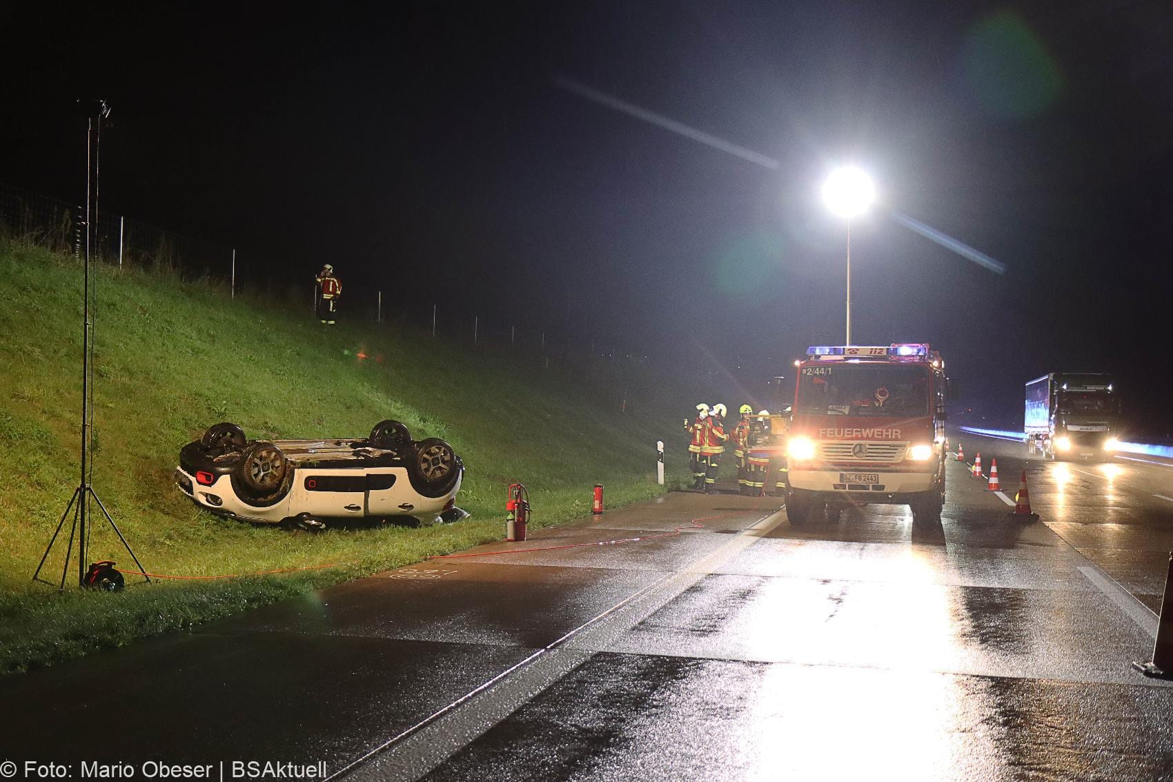 Unfall A8 Burgau Guenzburg 31082020 17