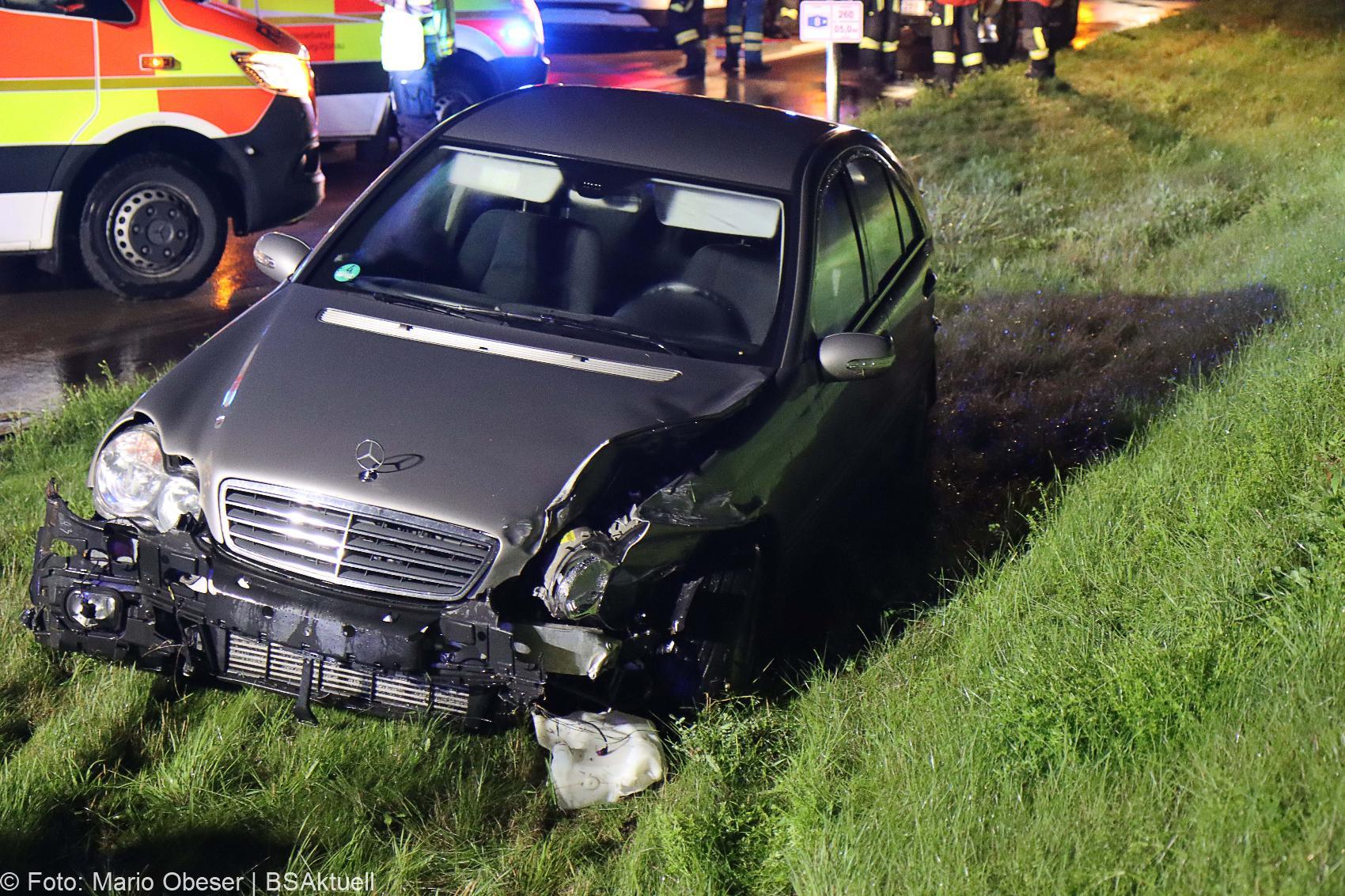 Unfall A8 Burgau Guenzburg 31082020 5
