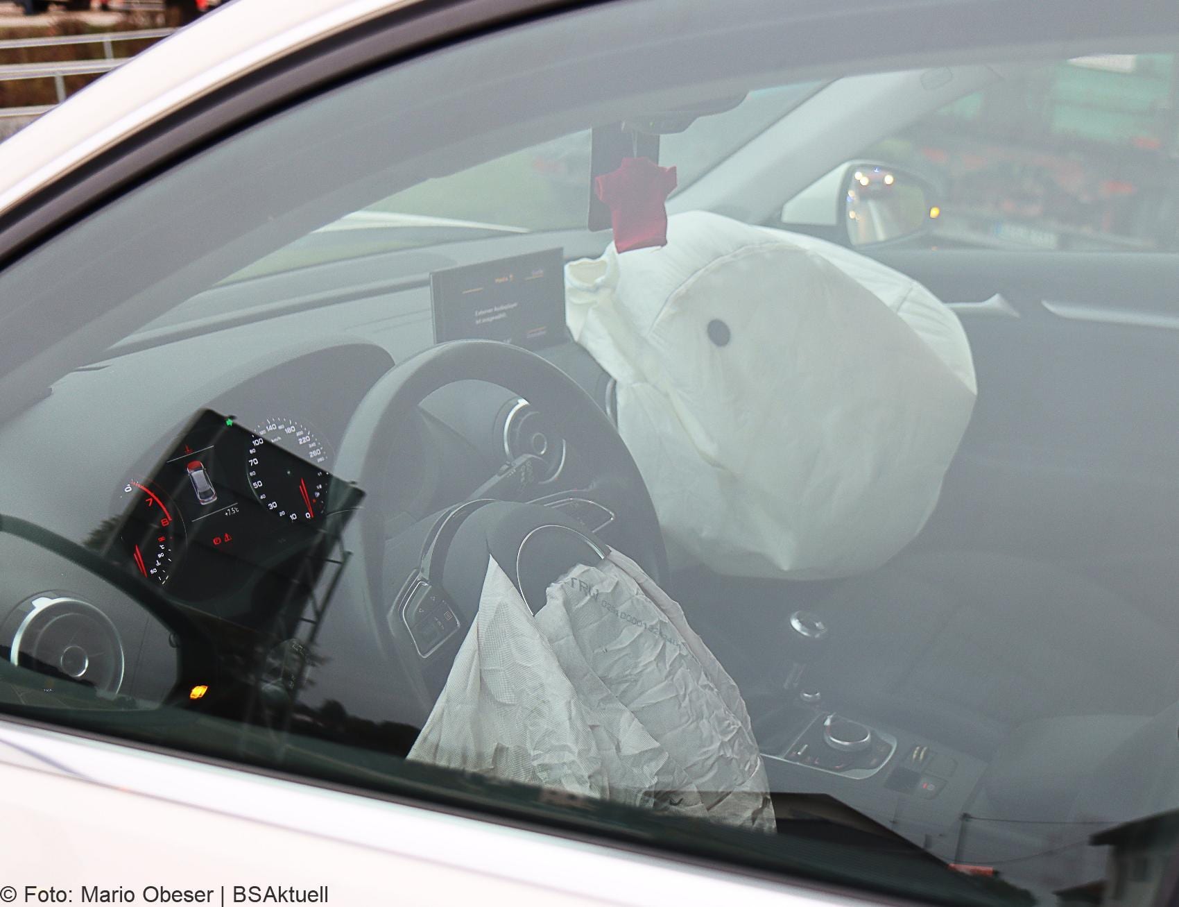 Unfall Offingen Schnuttenbach St2025 29092020 2