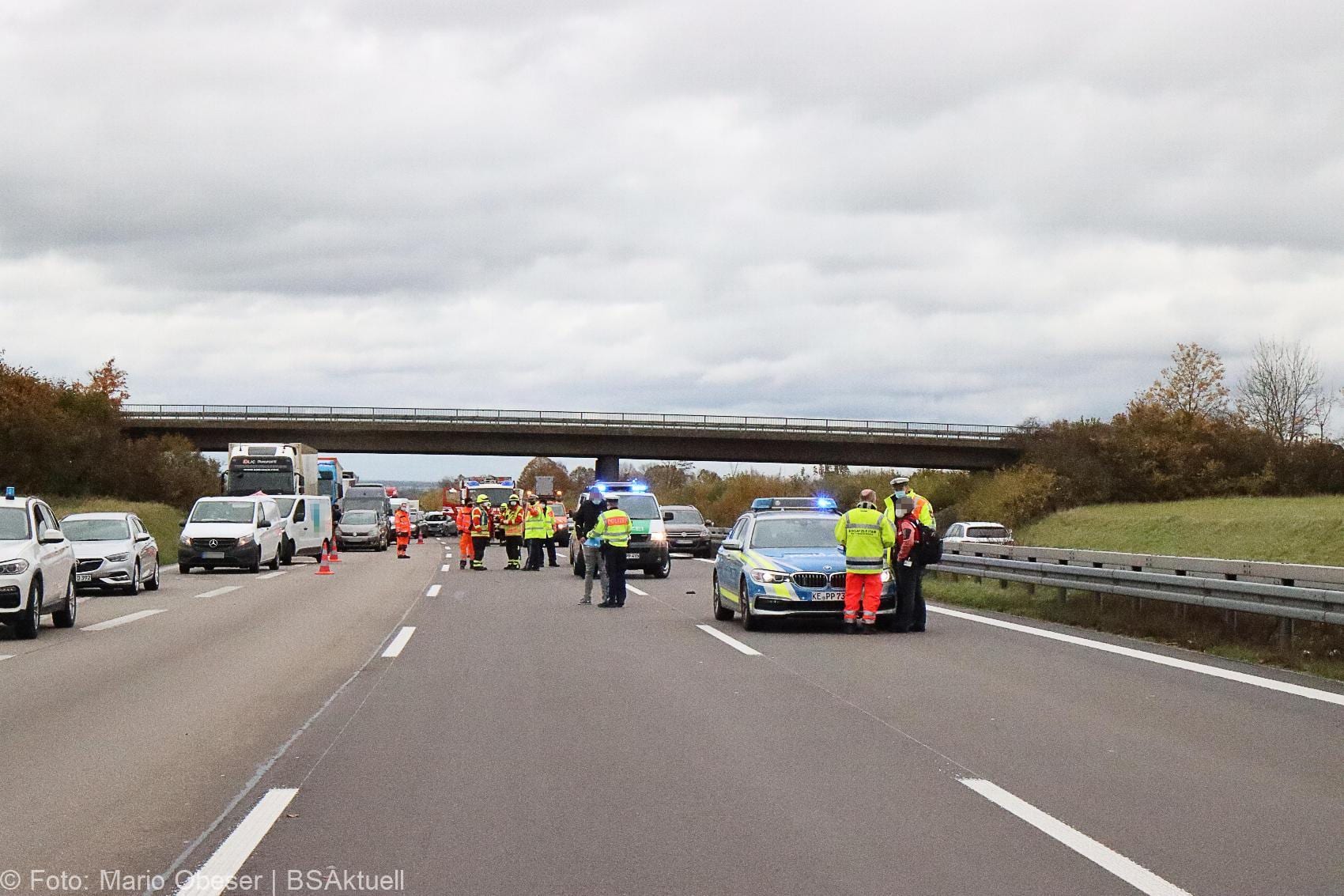 A8 Elchingen Fussgaenger erfasst 29102020 6