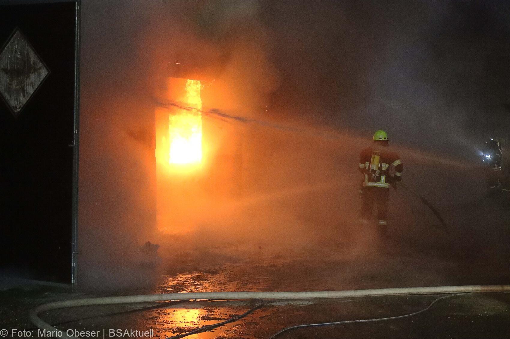 Brand Ebersbach Landwirtschaftliche Halle 17122020 11