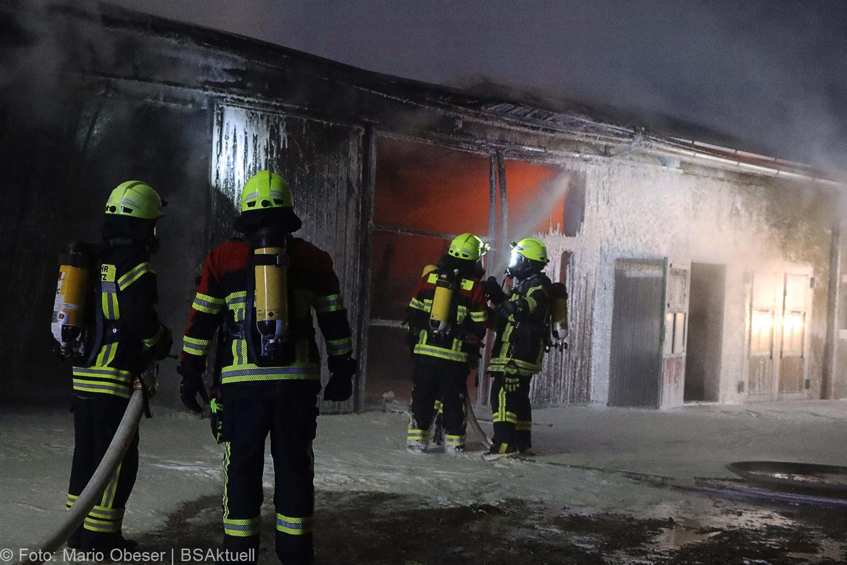 Brand Ebersbach Landwirtschaftliche Halle 17122020 36