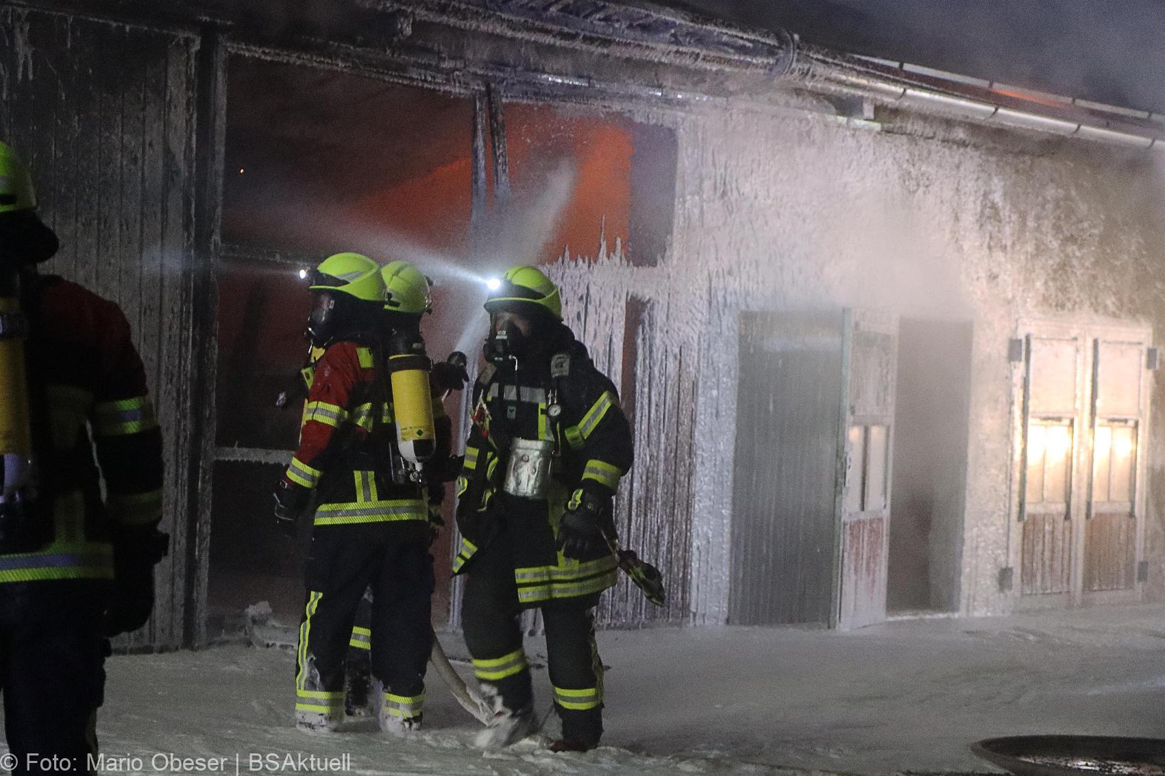 Brand Ebersbach Landwirtschaftliche Halle 17122020 37