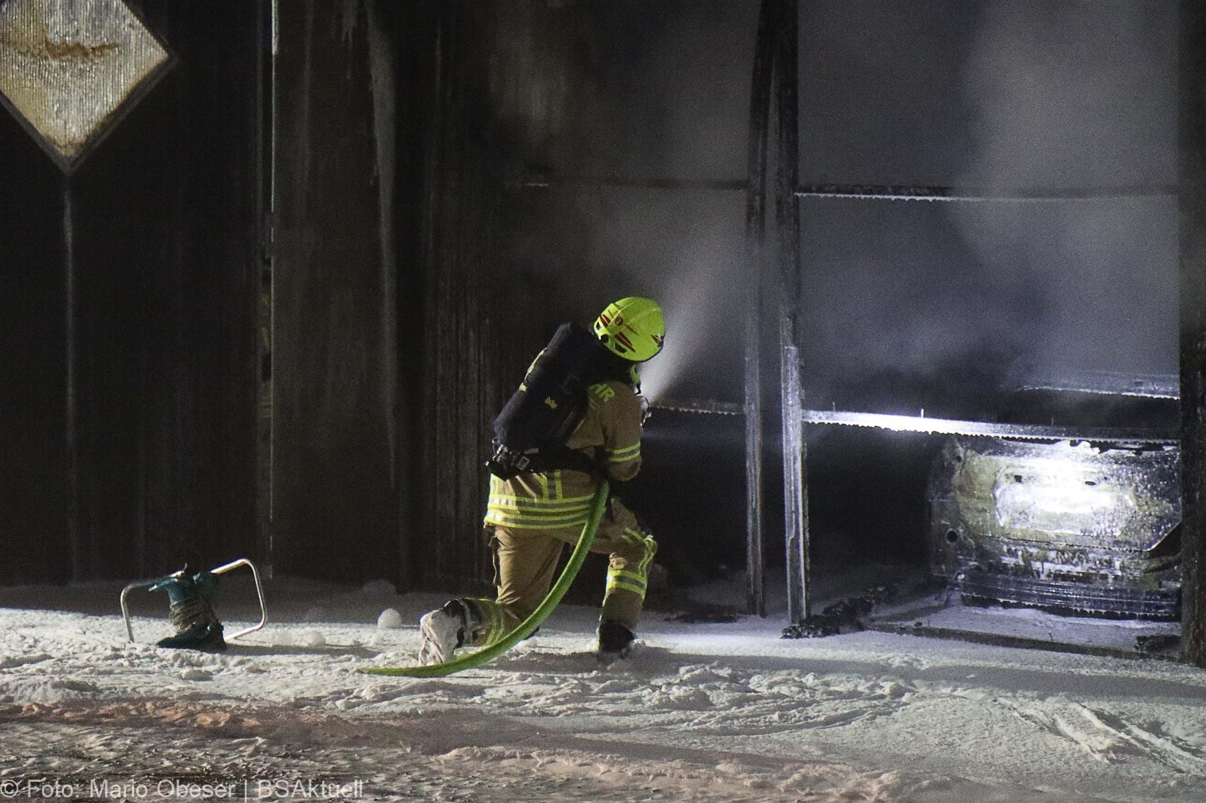 Brand Ebersbach Landwirtschaftliche Halle 17122020 42