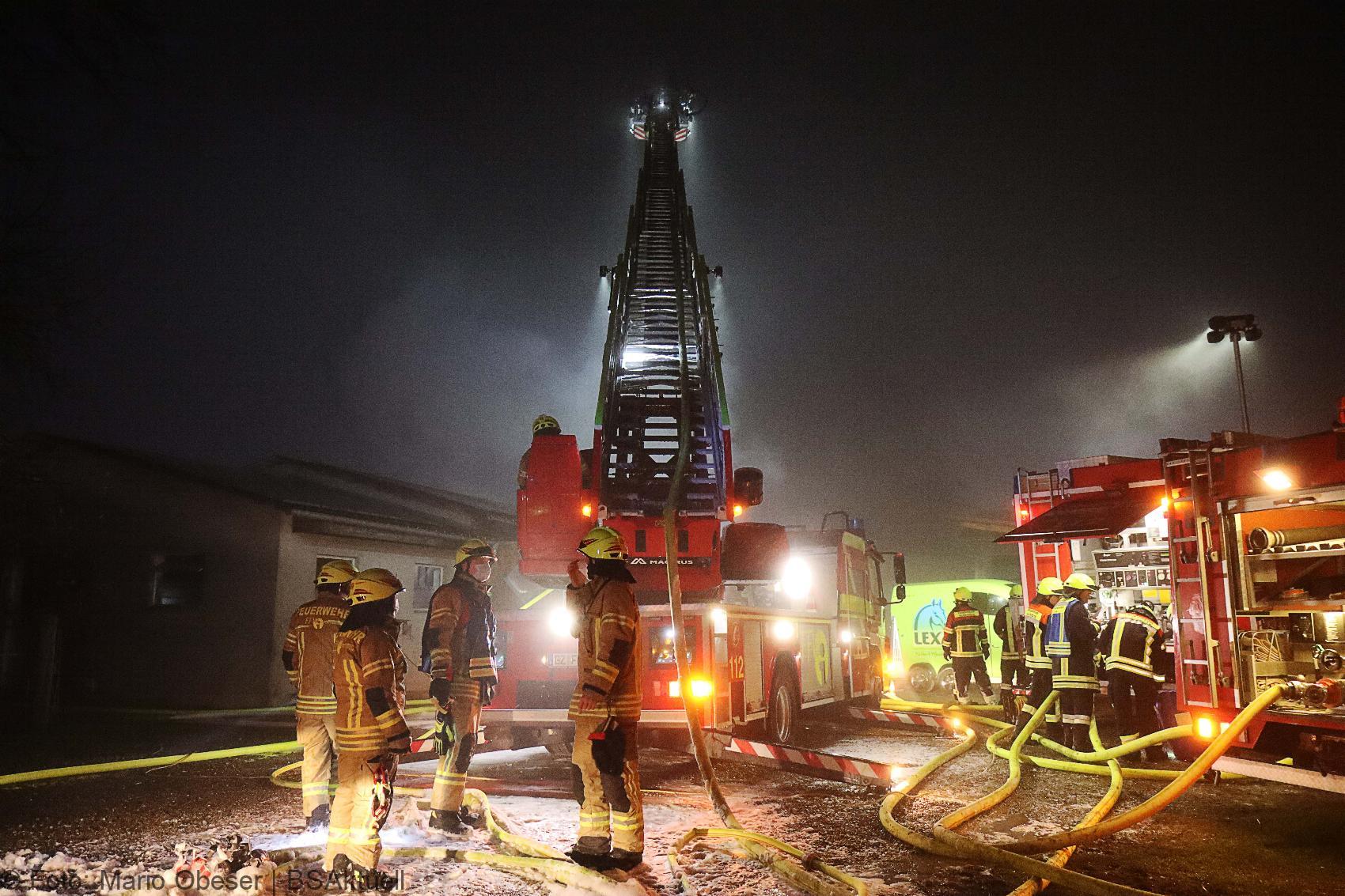 Brand Ebersbach Landwirtschaftliche Halle 17122020 53