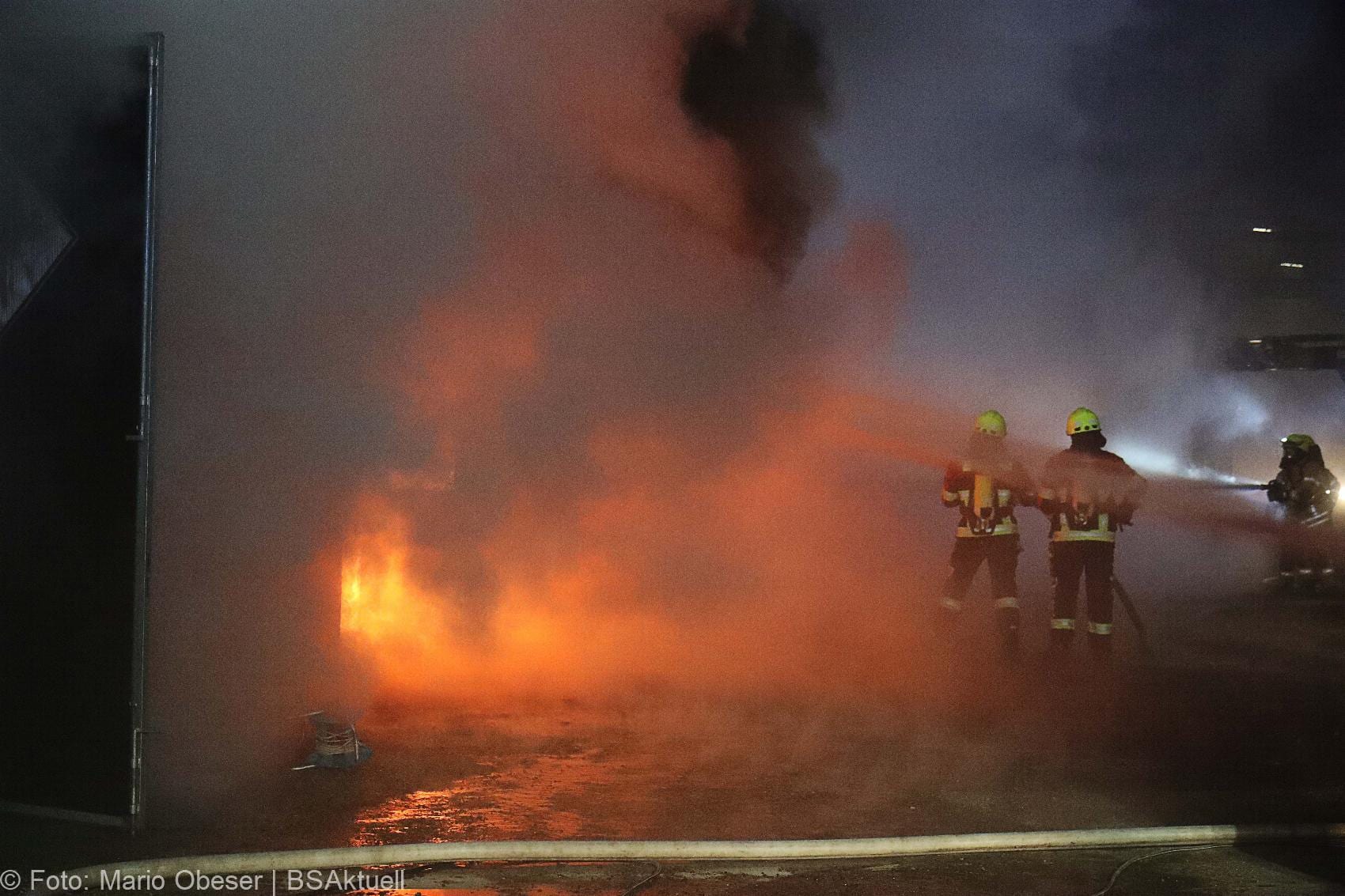 Brand Ebersbach Landwirtschaftliche Halle 17122020 6