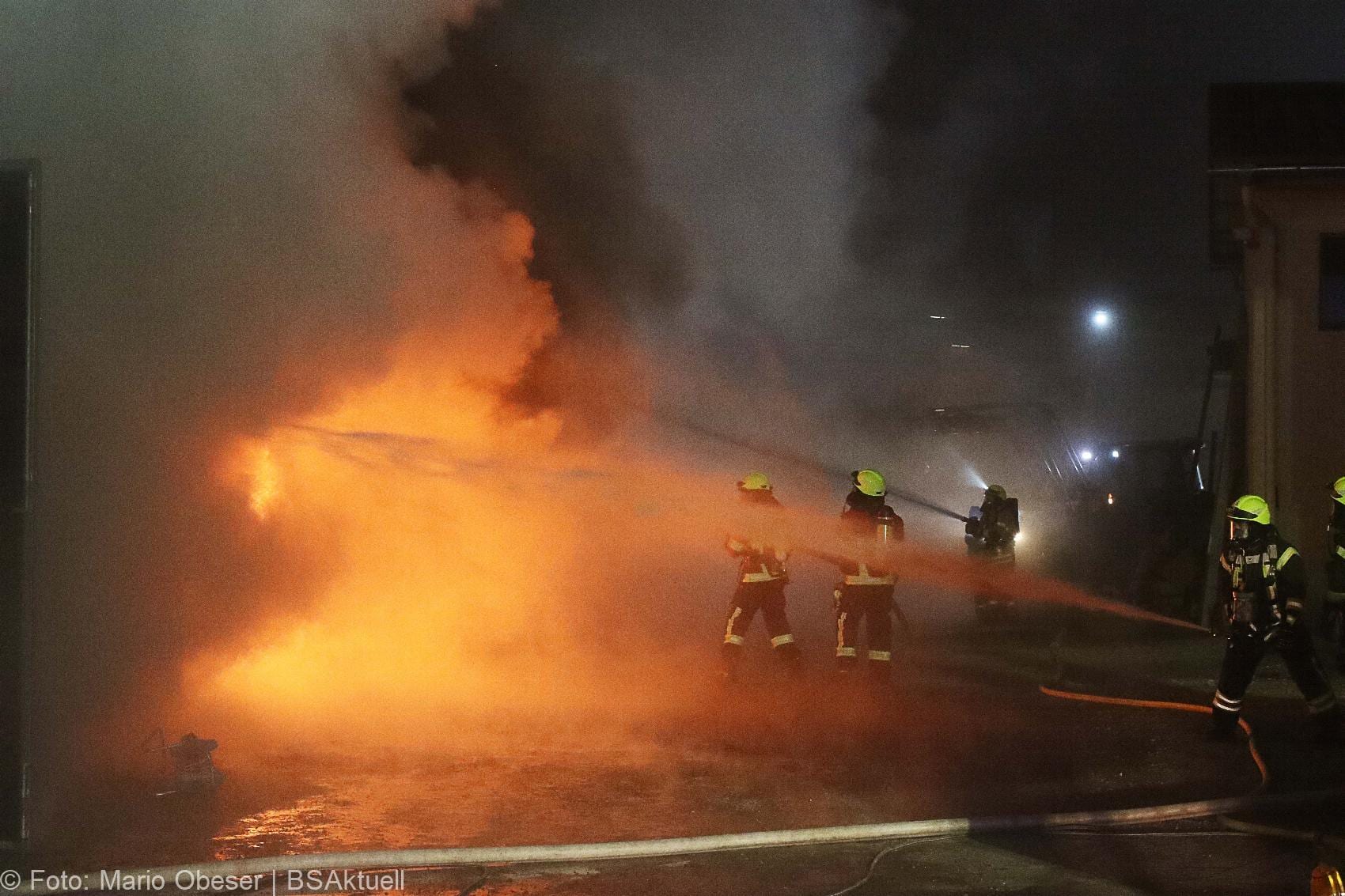 Brand Ebersbach Landwirtschaftliche Halle 17122020 7