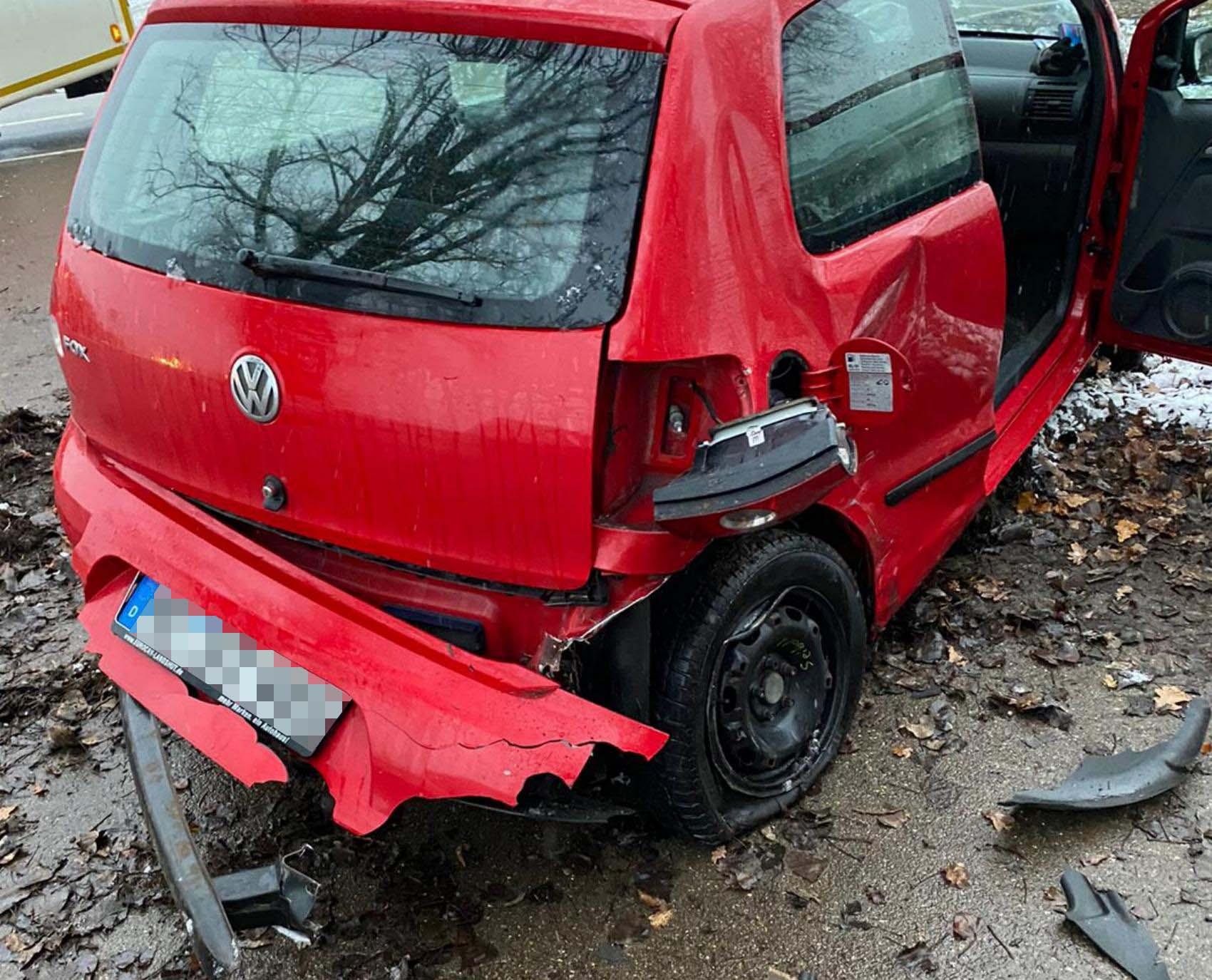 Unfall Bubesheim Grosskoetz 09122020 1