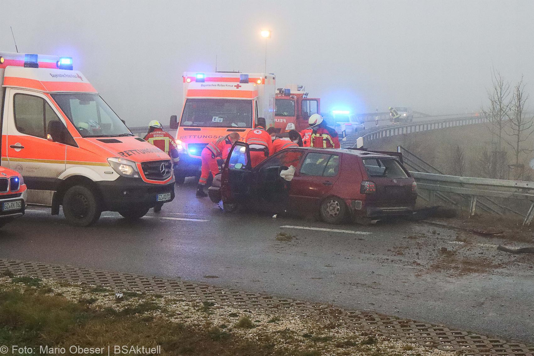 Unfall Kreisverkehr Limbach 16122020 7