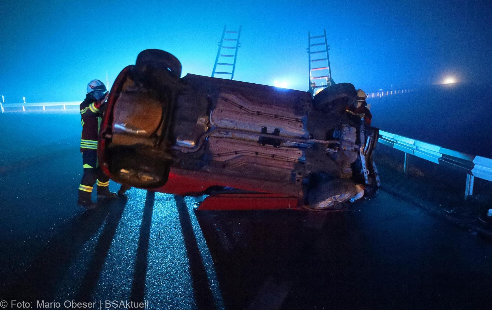 Unfall Limbach Kreisverkehr 19122020 9