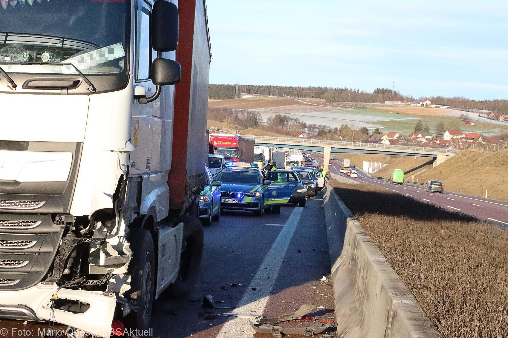 Unfall A8 Unterknöringen 22012021 1