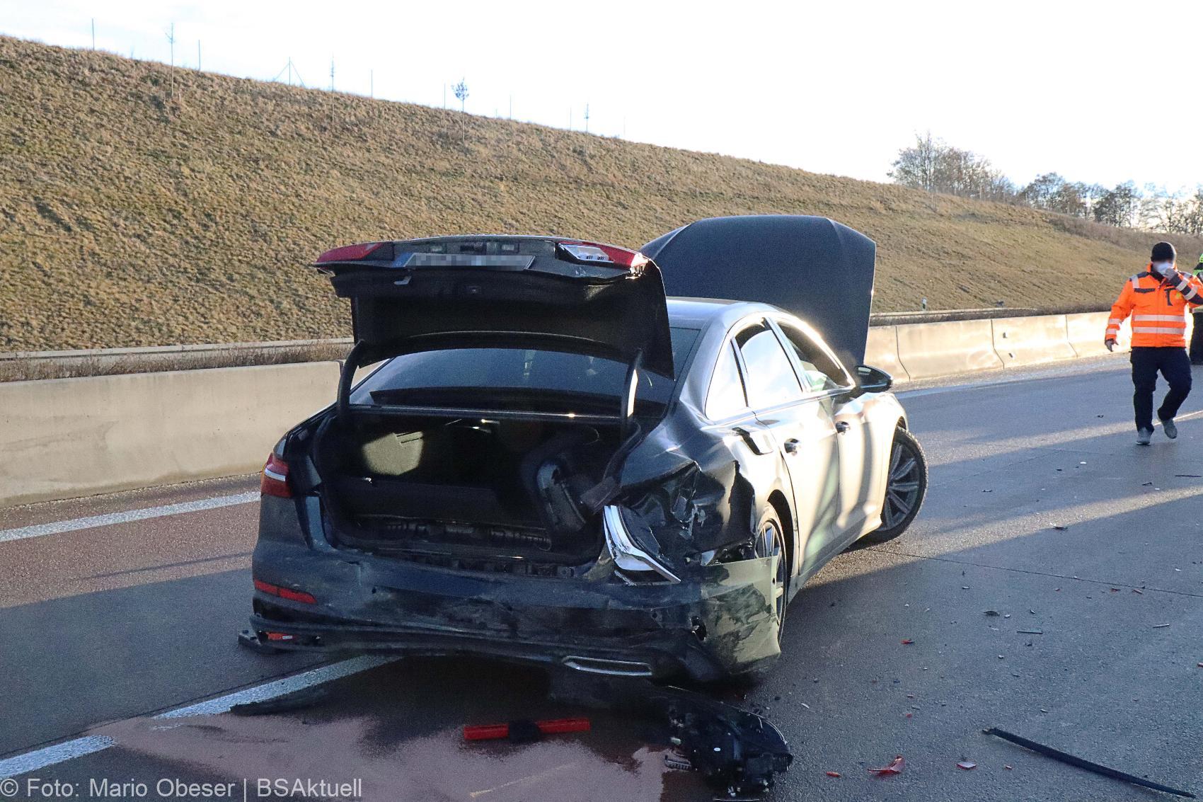 Unfall A8 Unterknöringen 22012021 19