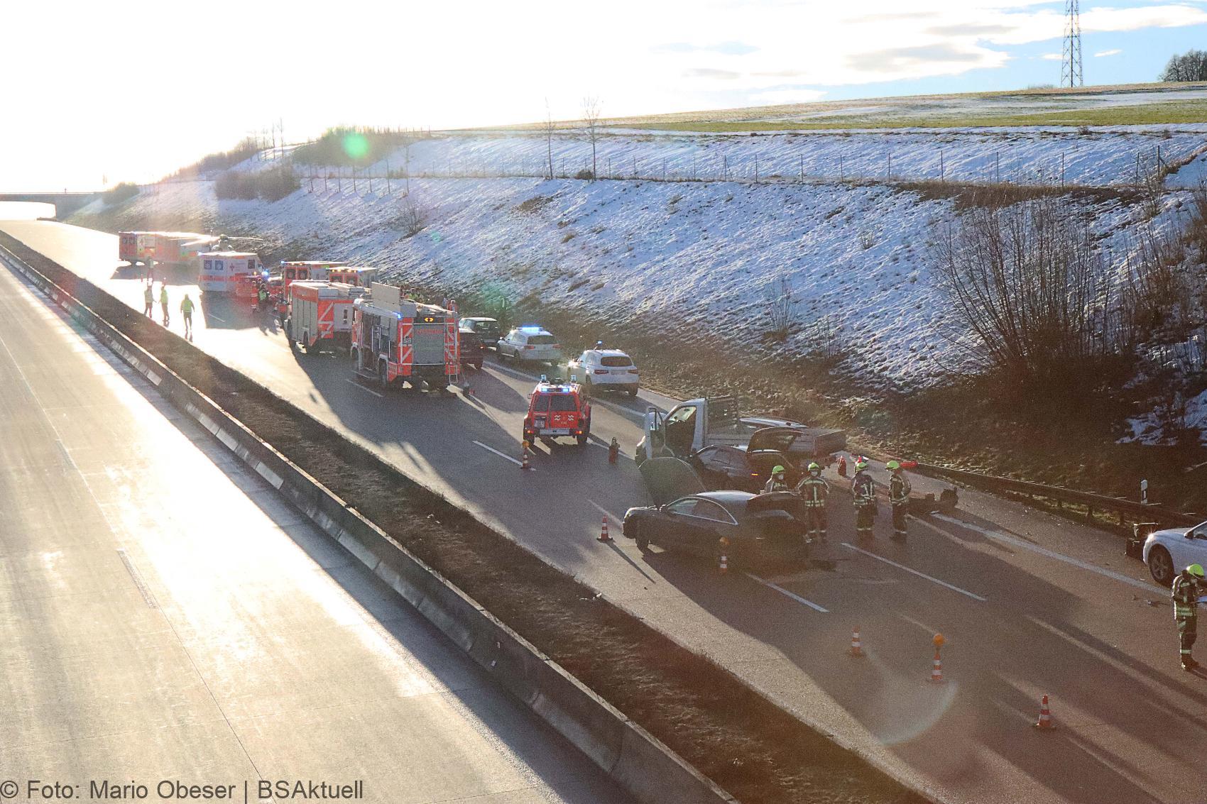 Unfall A8 Unterknöringen 22012021 26