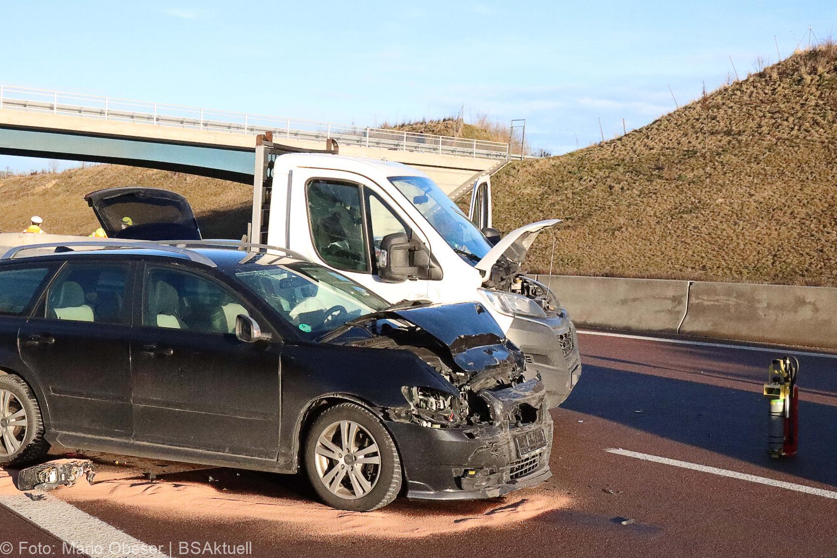 Unfall A8 Unterknöringen 22012021 5