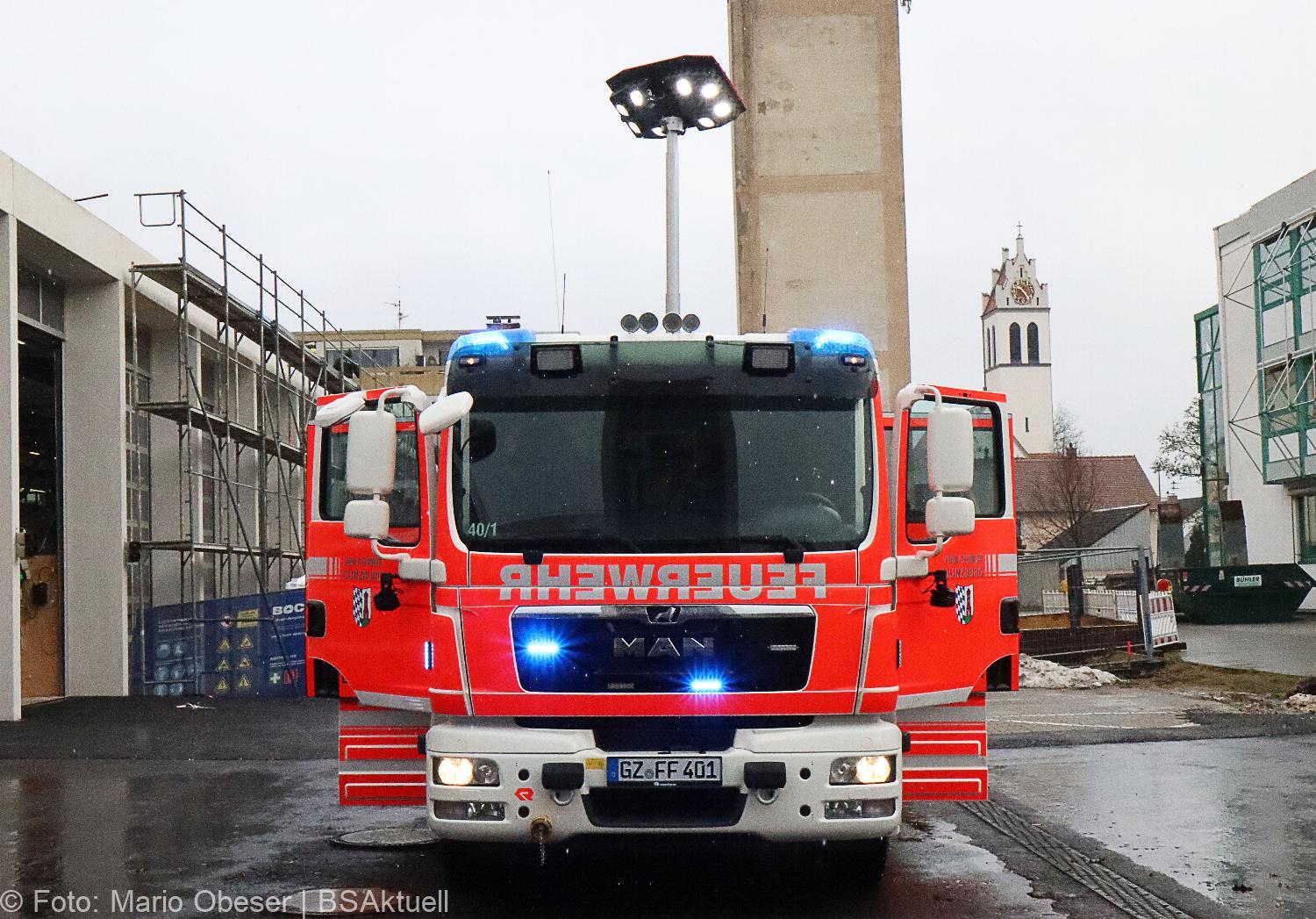 HLF20 Strasse Feuerwehr Guenzburg 2021 17