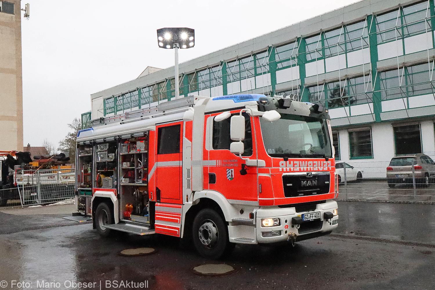 HLF20 Strasse Feuerwehr Guenzburg 2021 2