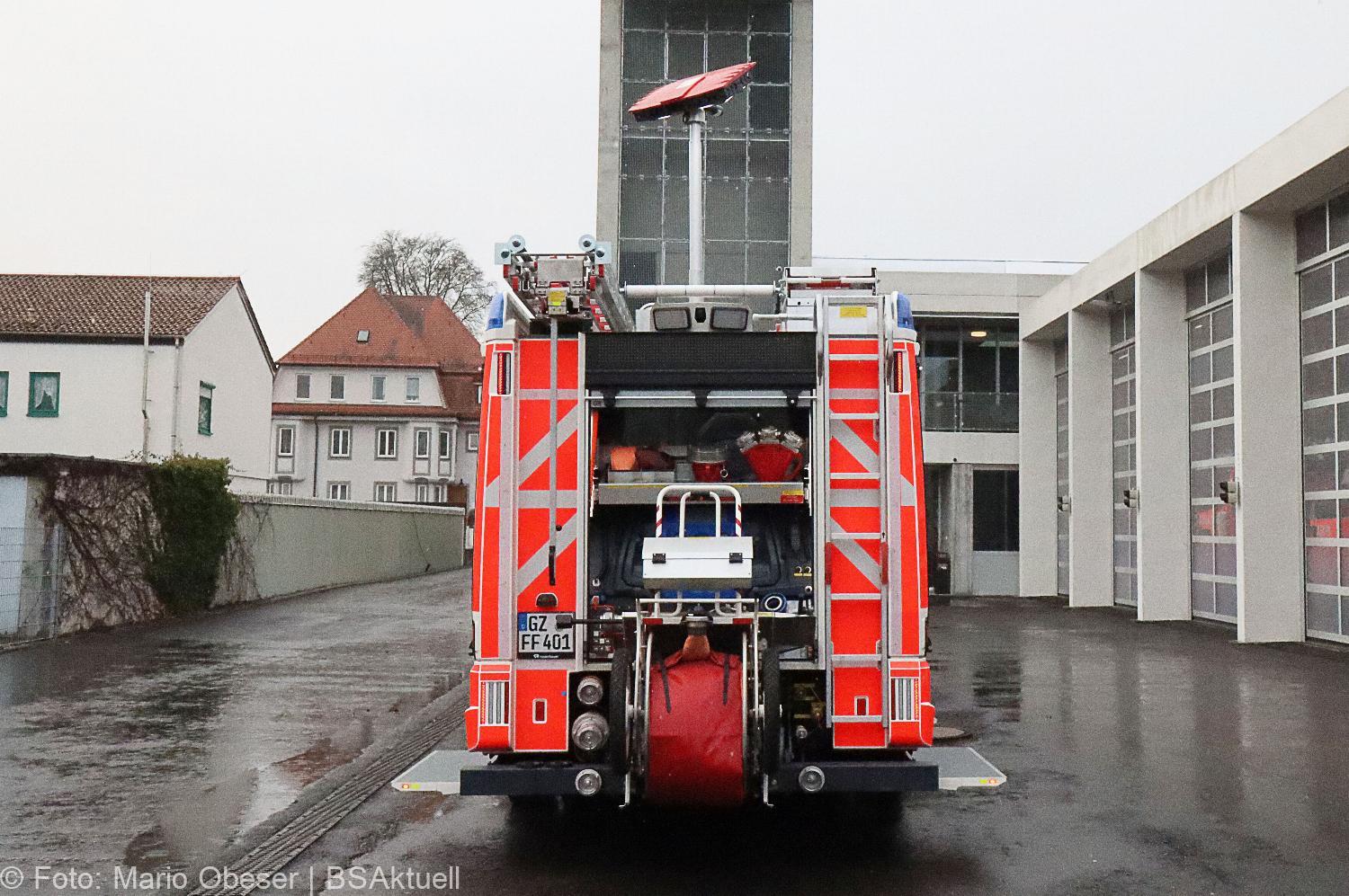 HLF20 Strasse Feuerwehr Guenzburg 2021 8