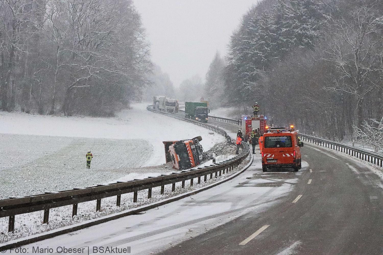 ST2025 Jettingen Umgehung Unfall 10022021 1