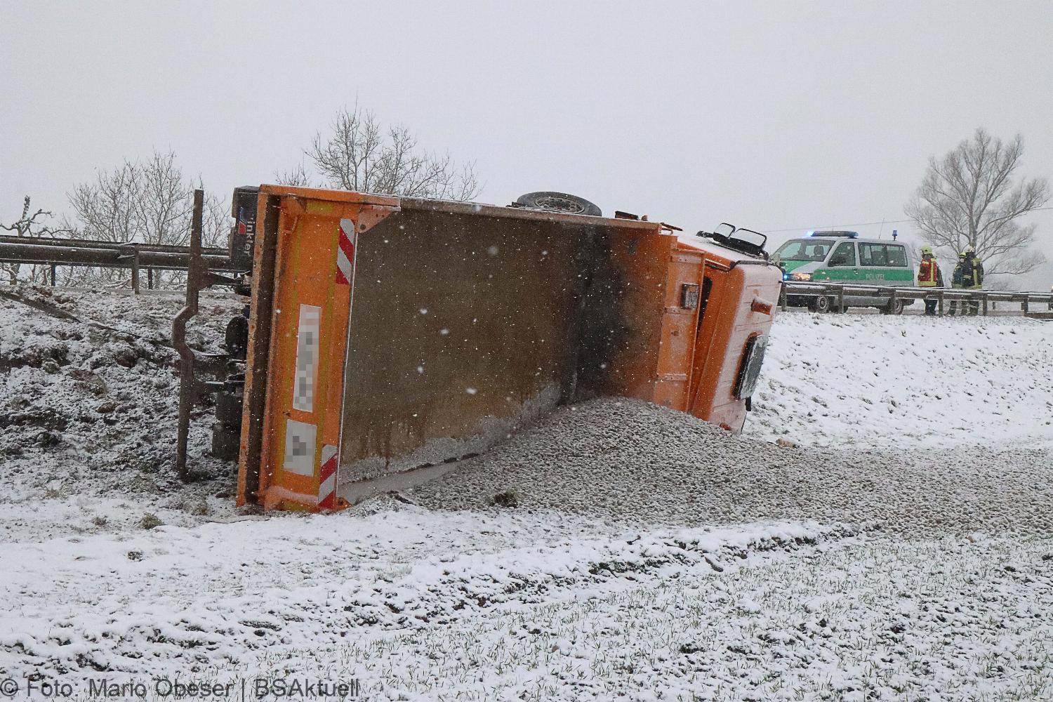 ST2025 Jettingen Umgehung Unfall 10022021 10