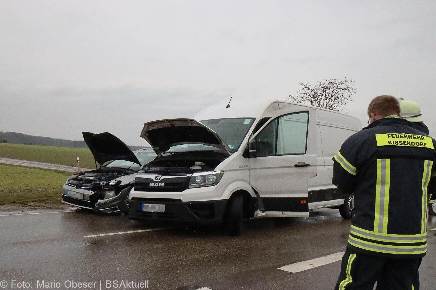 Unfall Kissendorf Abzweig Rieden 02022021 4