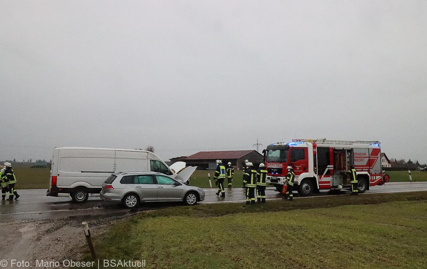 Unfall Kissendorf Abzweig Rieden 02022021 5