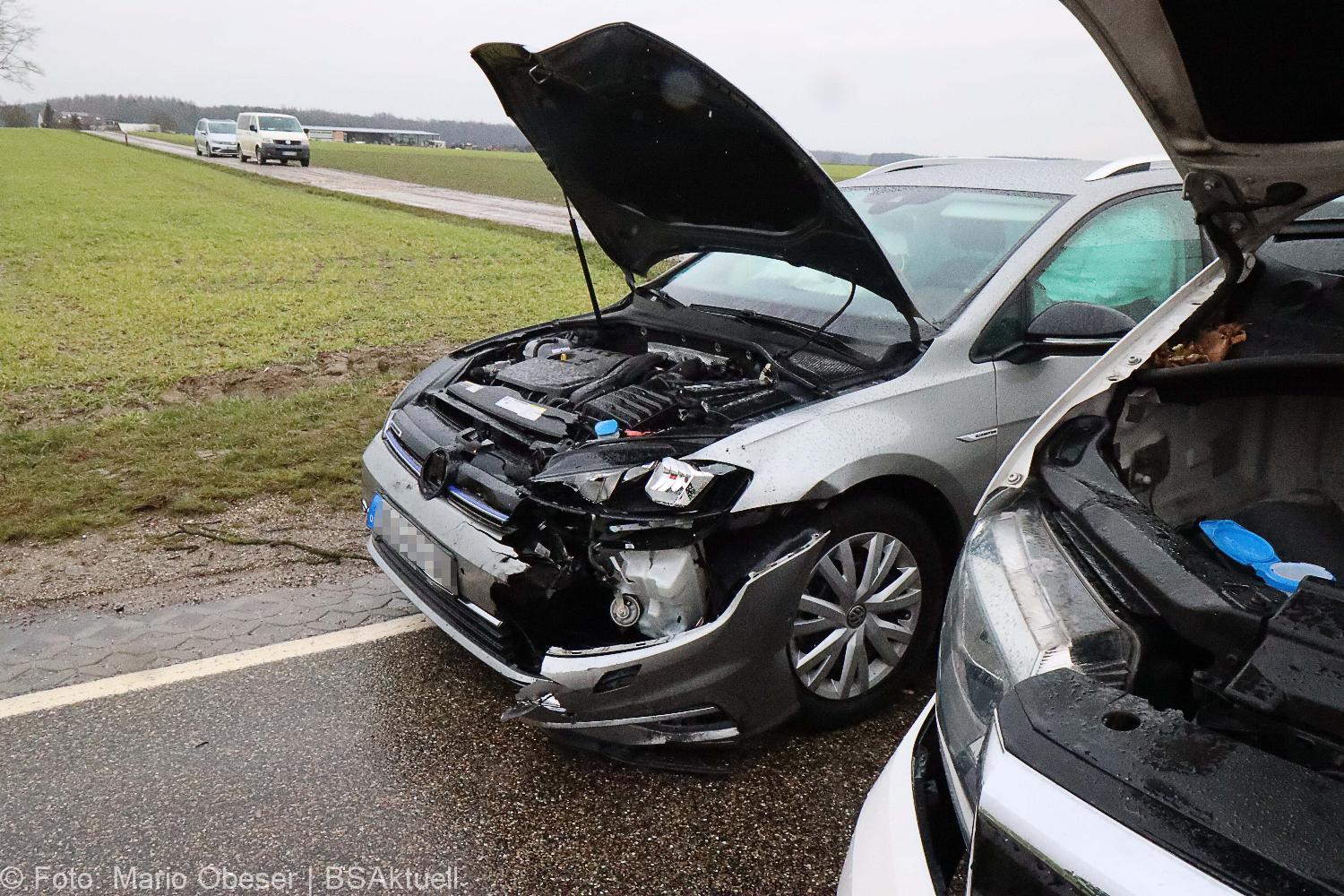 Unfall Kissendorf Abzweig Rieden 02022021 8