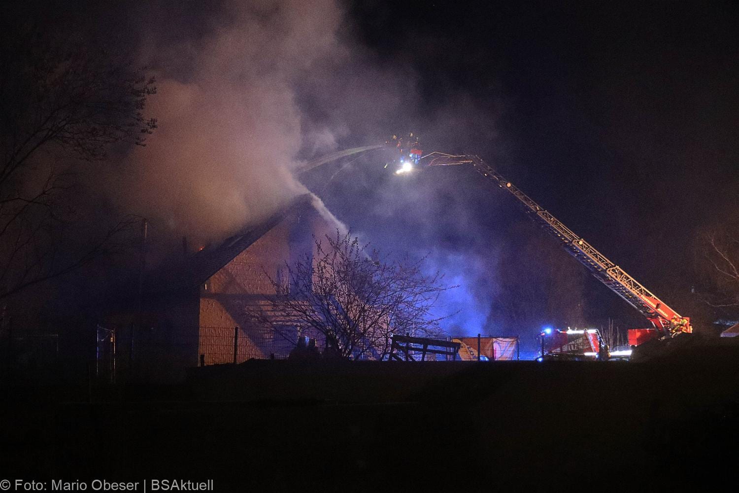 Brand Roefingen Gebaeude 26042021 13
