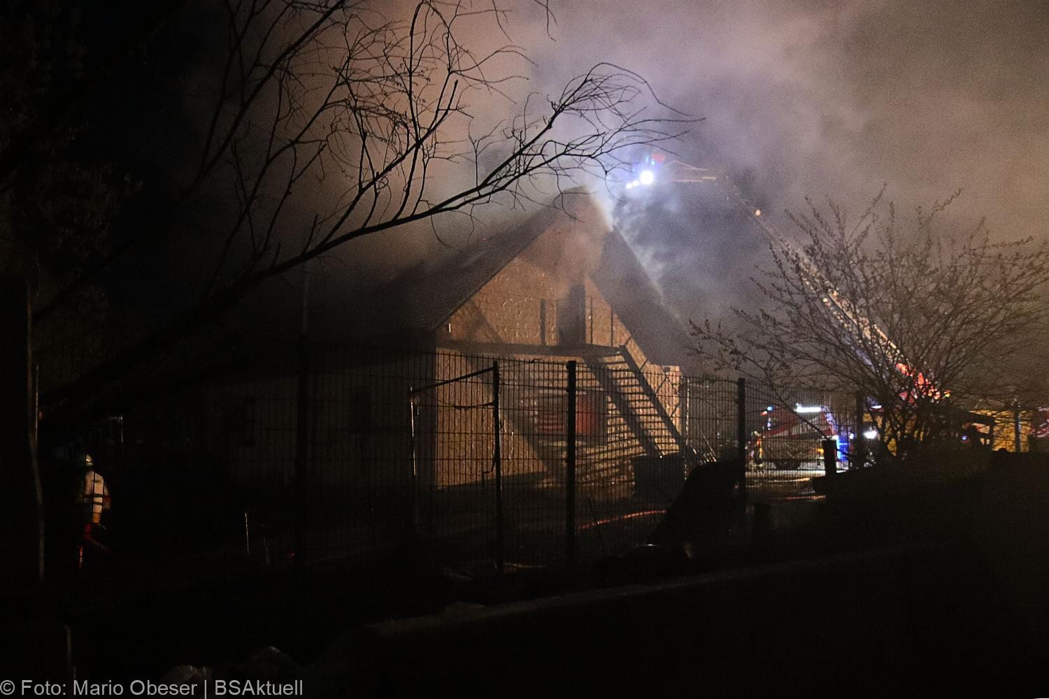 Brand Roefingen Gebaeude 26042021 14