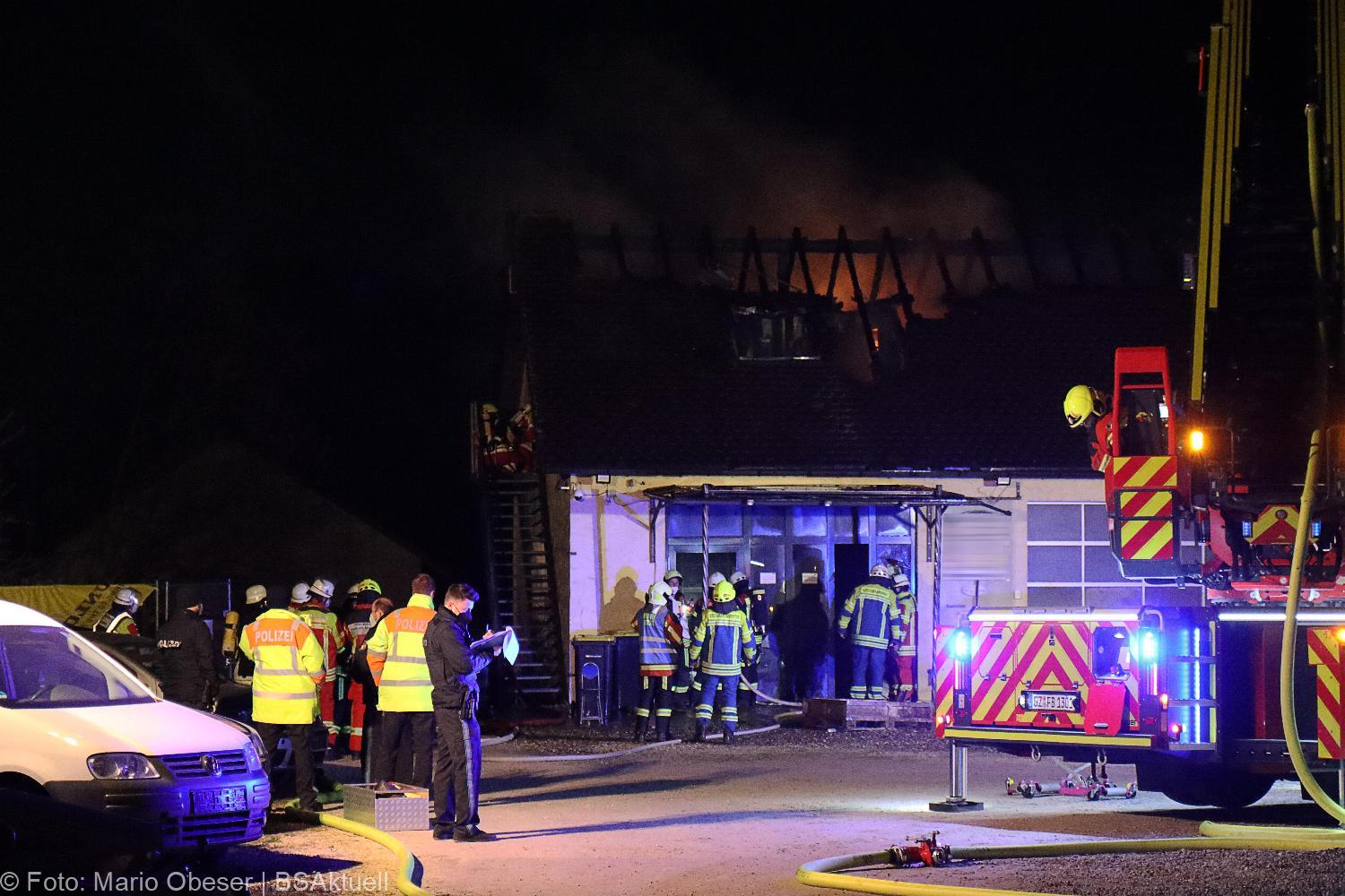 Brand Roefingen Gebaeude 26042021 22